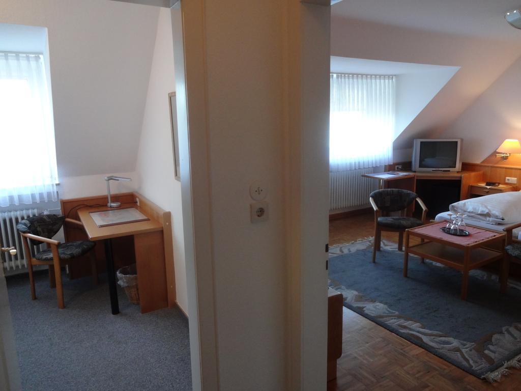 Hotel Buergerbraeu Osnabrueck Room photo